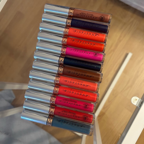Anastasia Beverly Hills Liquid Lipstick Bundle- assorted - Picture 2 of 5